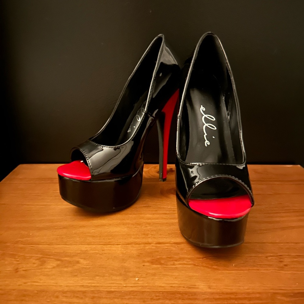Ellie Glossy Black and Vibrant Red Heels